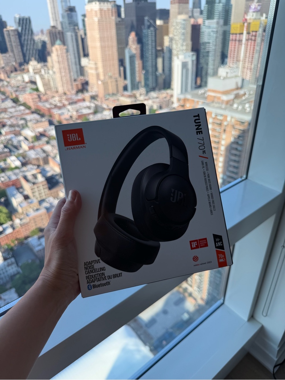 JBL Tune 770NC Wireless Over-Ear Headphones - Black